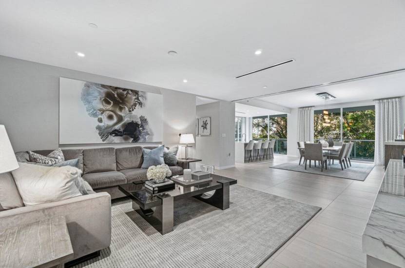 200 SE Mizner Boulevard 312, Boca Raton